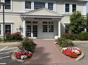 Apply Now Exterior Ridgefield Office Center photo